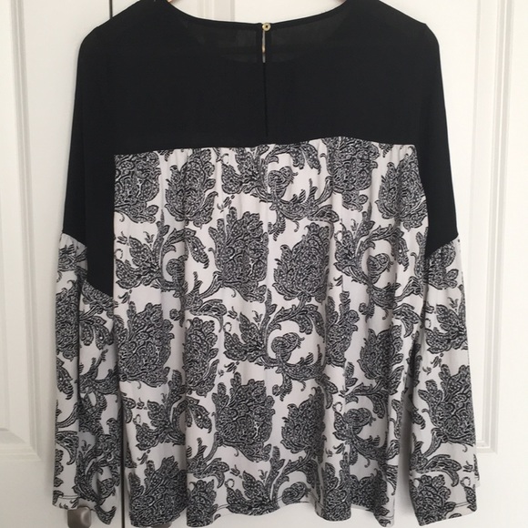 Michaels Kors Ladies Top Size M - Picture 3 of 5